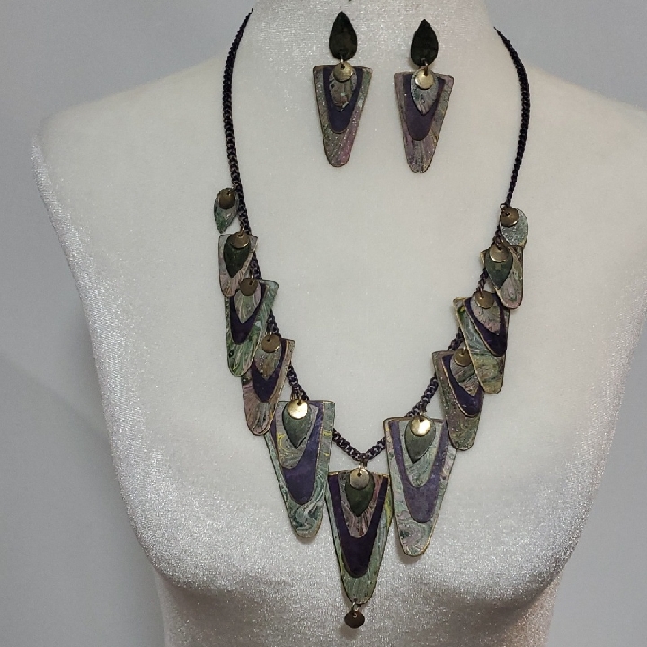 Chic Multicolor Layered Necklace And Earring Set